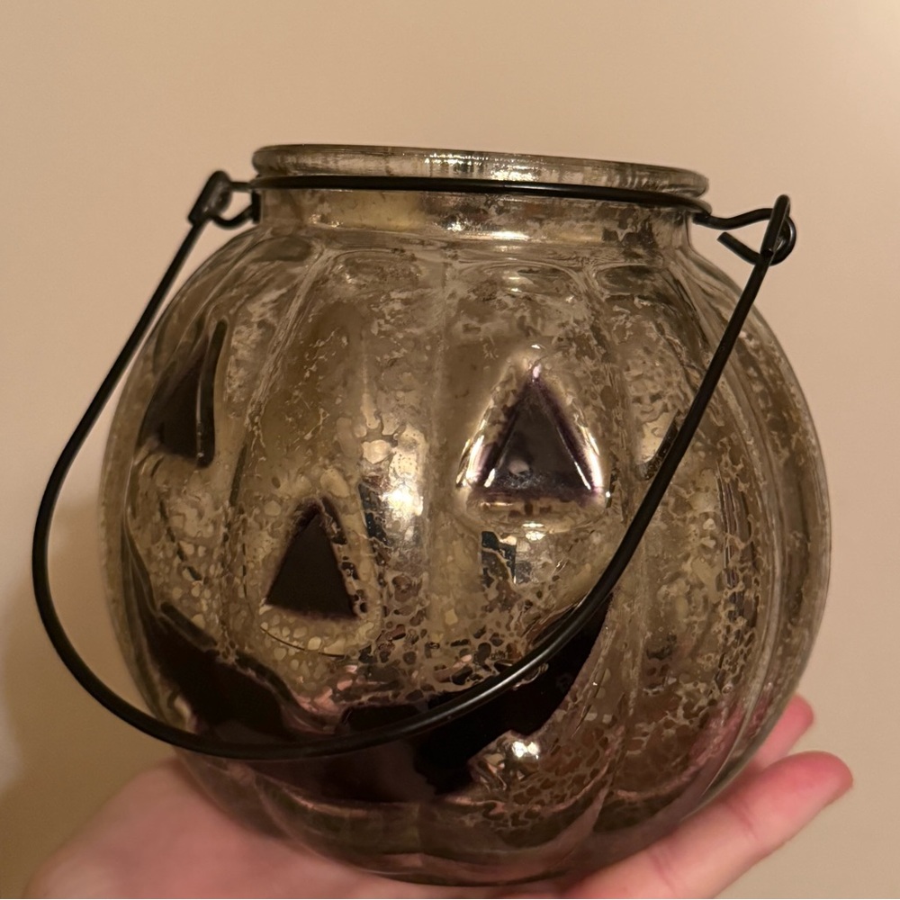 Mercury Glass Jack-o’-lantern Holder - Picture 9 of 16